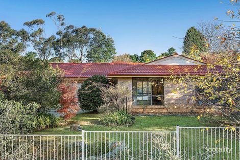 17 Evergreen Cir, Wentworth Falls, NSW 2782