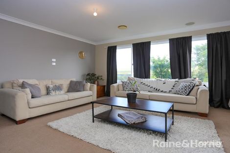 Property photo of 37 Cheviot Drive Kelso NSW 2795