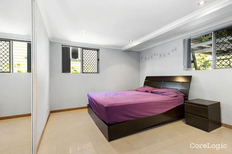 Property photo of 42 Thomas Street Greenslopes QLD 4120