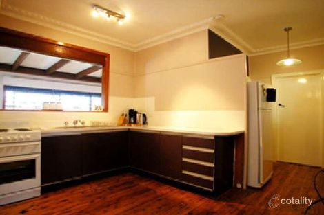 Property photo of 11 Gloucester Crescent Dapto NSW 2530