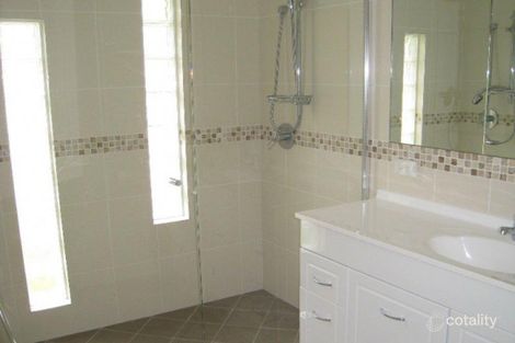 Property photo of 70 Amersham Street Kippa-Ring QLD 4021