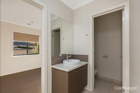 Property photo of 9 Cobb Court Kangaroo Flat VIC 3555