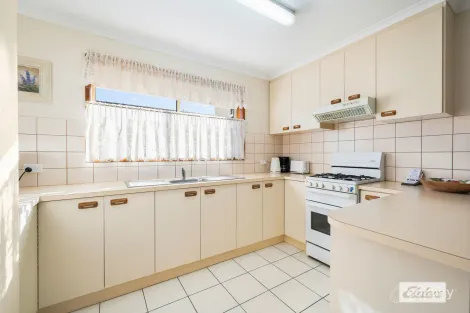 Property photo of 12 Pinot Crescent Corowa NSW 2646