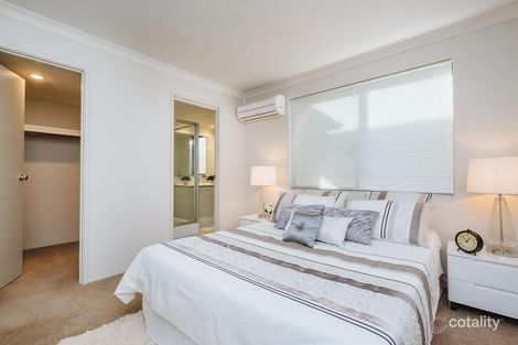 Property photo of 40 Masthead Close Jindalee WA 6036