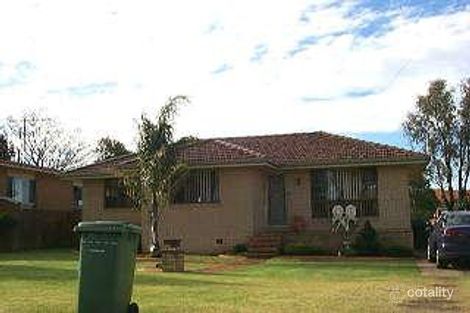 15 Trousdell Ct, Rockville, QLD 4350