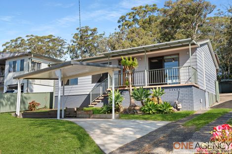 Property photo of 18 Roger Crescent Berkeley Vale NSW 2261