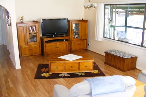 Property photo of 4 The Glen Sanctuary Point NSW 2540