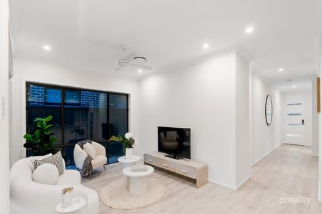 Property photo of 38 Pecan Crescent Grantham Farm NSW 2765