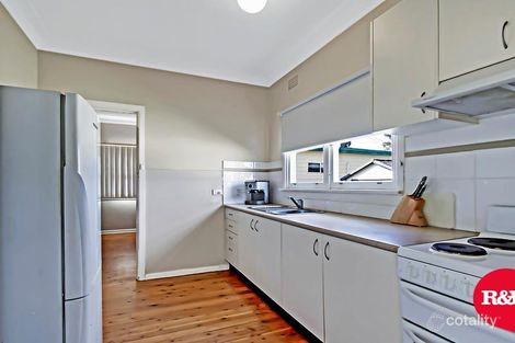 Property photo of 4/4-A Newport Street Cambridge Park NSW 2747