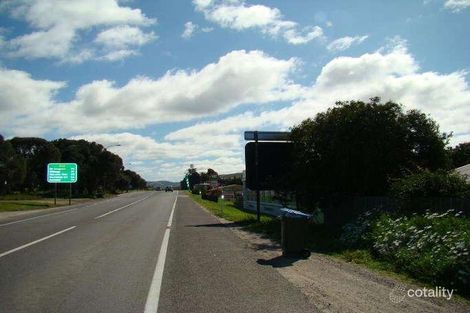 Property photo of 18 Adelaide Road Hayborough SA 5211