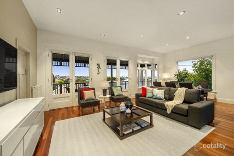 Property photo of 33 Hunt Crescent Ascot Vale VIC 3032