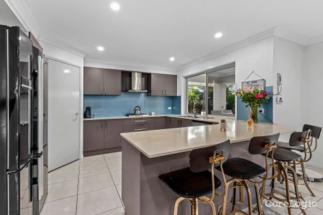 Property photo of 14 Oltrarno Place Bridgeman Downs QLD 4035