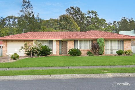 14 Derwent Cres, Lakelands, NSW 2282