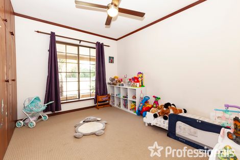 Property photo of 194 Larsen Road Byford WA 6122