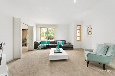 Property photo of 33 Coorie Crescent Rosanna VIC 3084
