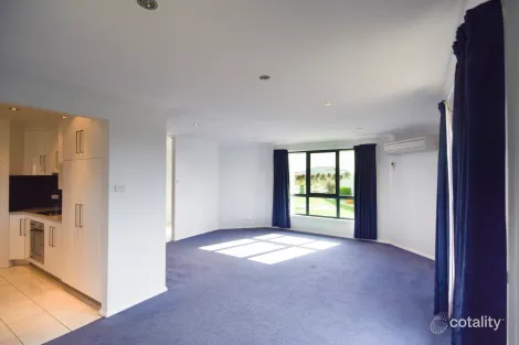 Property photo of 11 Ewington Way Romaine TAS 7320