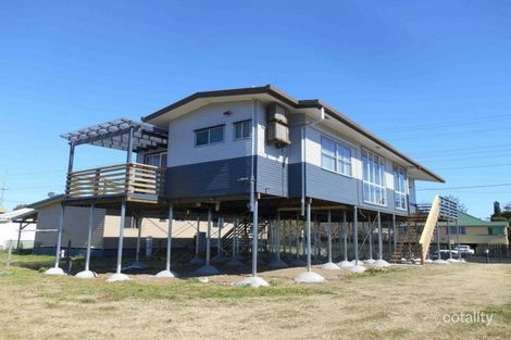 256 East St, Warwick, QLD 4370