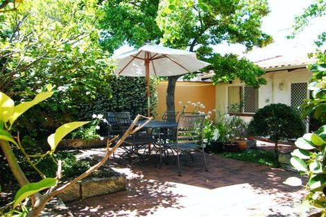 2/21 Anstey St, Claremont, WA 6010