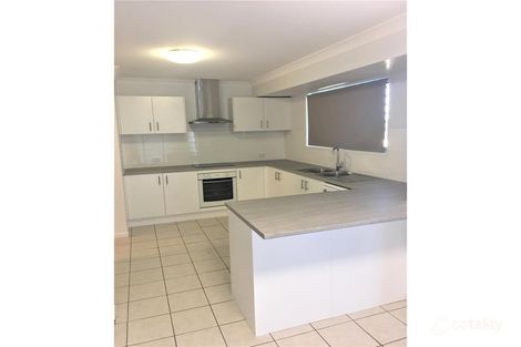 5 Dorachus Dr, Regents Park, QLD 4118