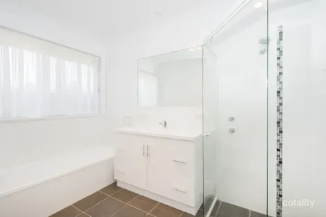 Property photo of 8 Dickson Court Mudgee NSW 2850