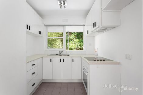 Property photo of 13/83 Yarra Street Heidelberg VIC 3084