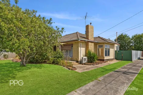Property photo of 2 Breadalbane Street Newcomb VIC 3219