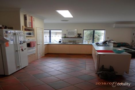 Property photo of 1/14 Orchid Court Geographe WA 6280