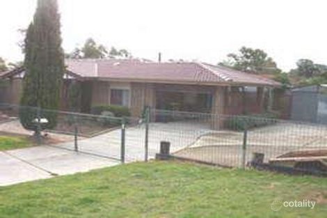 9 Berrett Pl, Parmelia, WA 6167