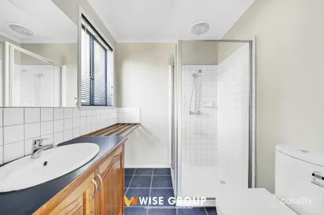 Property photo of 15 Emperor Road Berwick VIC 3806