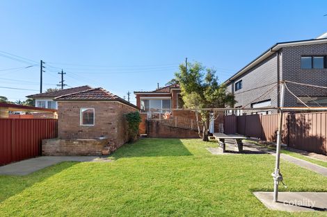 31 Caroline St, Kingsgrove, NSW 2208