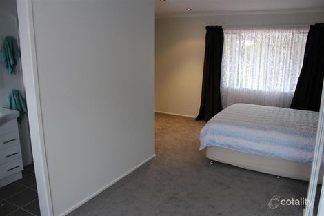 Property photo of 5 Rutherford Place West Bathurst NSW 2795