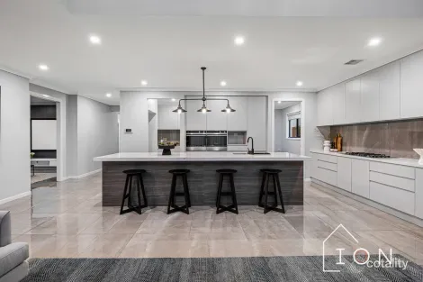 Property photo of 90 Bernly Boulevard Berwick VIC 3806