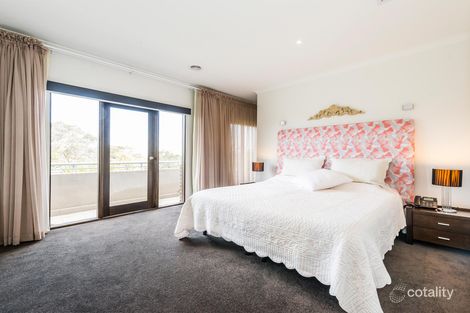 Property photo of 11 Sylvia Crescent Black Rock VIC 3193