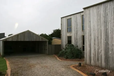 194 The Esplanade, Surf Beach, VIC 3922