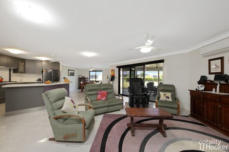 Property photo of 8 Stirling Drive Rockyview QLD 4701