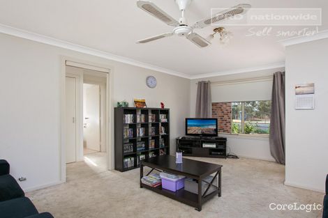 Property photo of 1/35 Balleroo Crescent Glenfield Park NSW 2650
