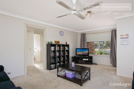 Property photo of 1/35 Balleroo Crescent Glenfield Park NSW 2650