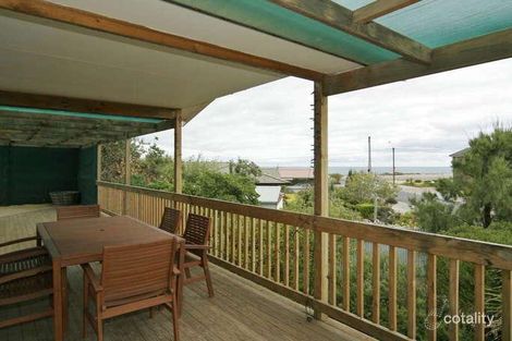 Property photo of 17 De-Caux Avenue Port Willunga SA 5173