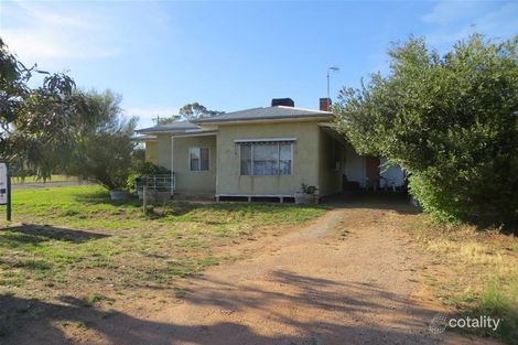 Property photo of 2 Gum Street Red Cliffs VIC 3496