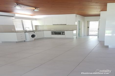Property photo of 4/2 Beach Road Dolphin Heads QLD 4740