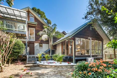 Property photo of 62 Tamarind Drive Cordeaux Heights NSW 2526