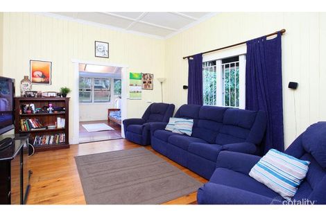Property photo of 11 Athol Street Yeronga QLD 4104