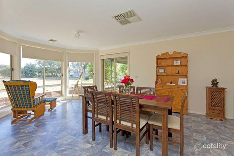Property photo of 33-35 Albert Road Chiltern VIC 3683