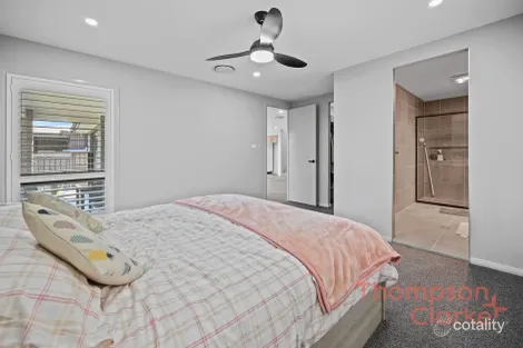 Property photo of 32 Camelia Street Gillieston Heights NSW 2321