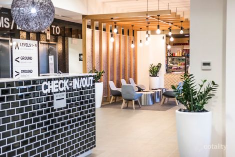 Property photo of 10 Bowes Street Phillip ACT 2606