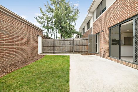 Property photo of 19 Marot Way Mernda VIC 3754