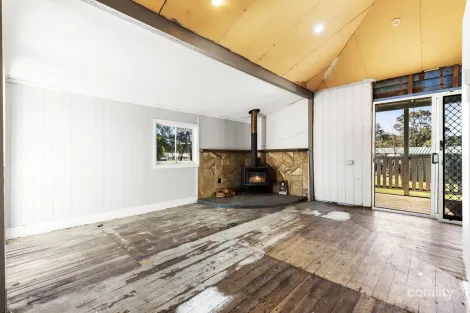 Property photo of 32 Emu Creek Road Crows Nest QLD 4355