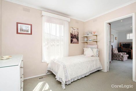Property photo of 11 Emerald Drive Springvale VIC 3171