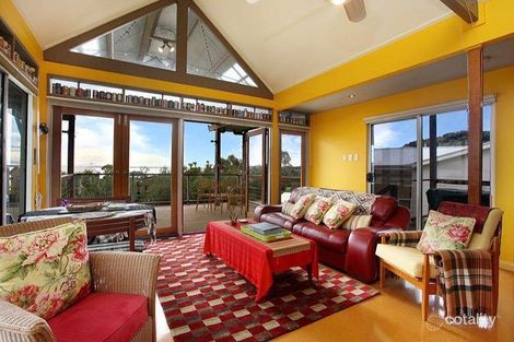 Property photo of 8 Sidney Parade Hindmarsh Island SA 5214