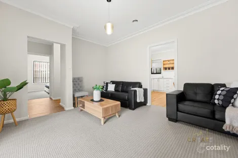 Property photo of 15 Godfrey Avenue Sunshine North VIC 3020